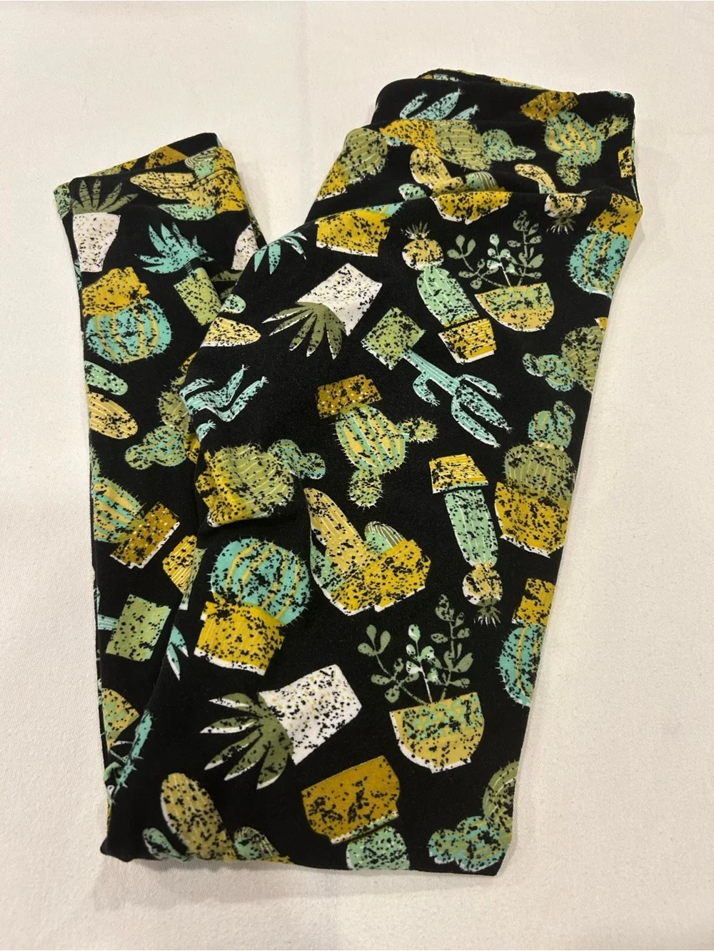 2 pair women’s legging bundle